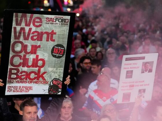 Picture by Olly Hassell/SWpix.com - 19/09/2025 - Rugby League - Betfred Super League Round 27 - Salford Red Devils v St Helens - Salford Com