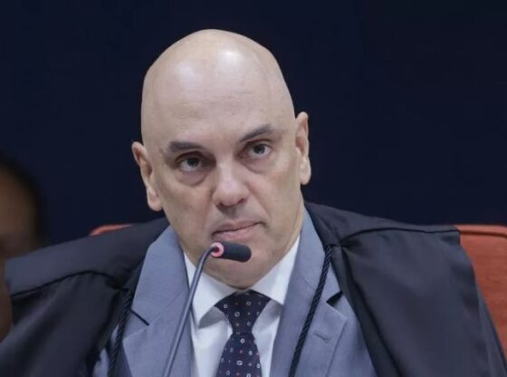 De Moraes was chosen following Justice Barroso's retirement