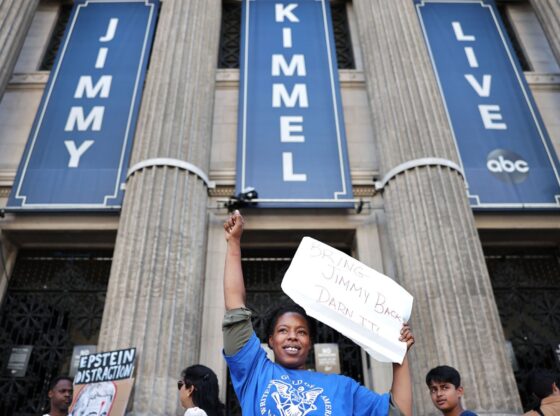 Protestors gather outside Jimmy Kimmel's studio to criticize his suspension (Image via Getty)