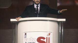 Felipe González during the closing of the campaign to defend Spain's permanence in NATO.