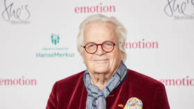 Grammy winner snubbed by Germans over Russia links