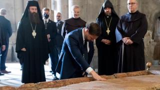 US Vice President JD Vance visits the Holy Sepulcher in Jerusalem.